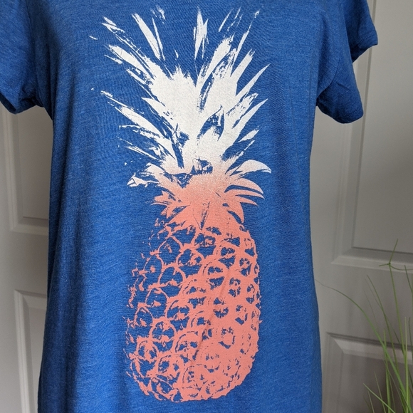 Lucky Brand Tee Pineapple Print Scoop Neck Short Sleeve Blue L NWOT - Picture 9 of 12